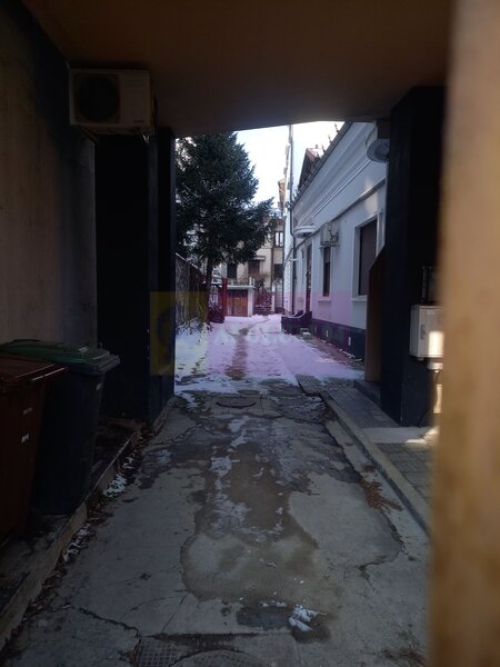 CLADIRE CU 5 NIVELURI